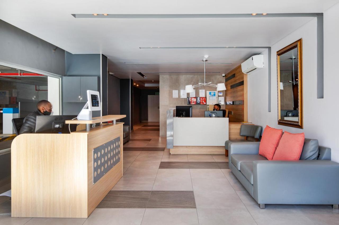 Backup-Powered Luxury Ny City Apartment At Table Mountain Kaapstad Buitenkant foto