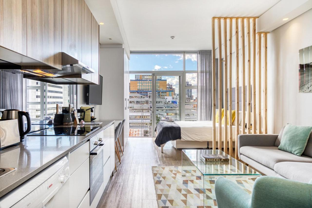 Backup-Powered Luxury Ny City Apartment At Table Mountain Kaapstad Buitenkant foto