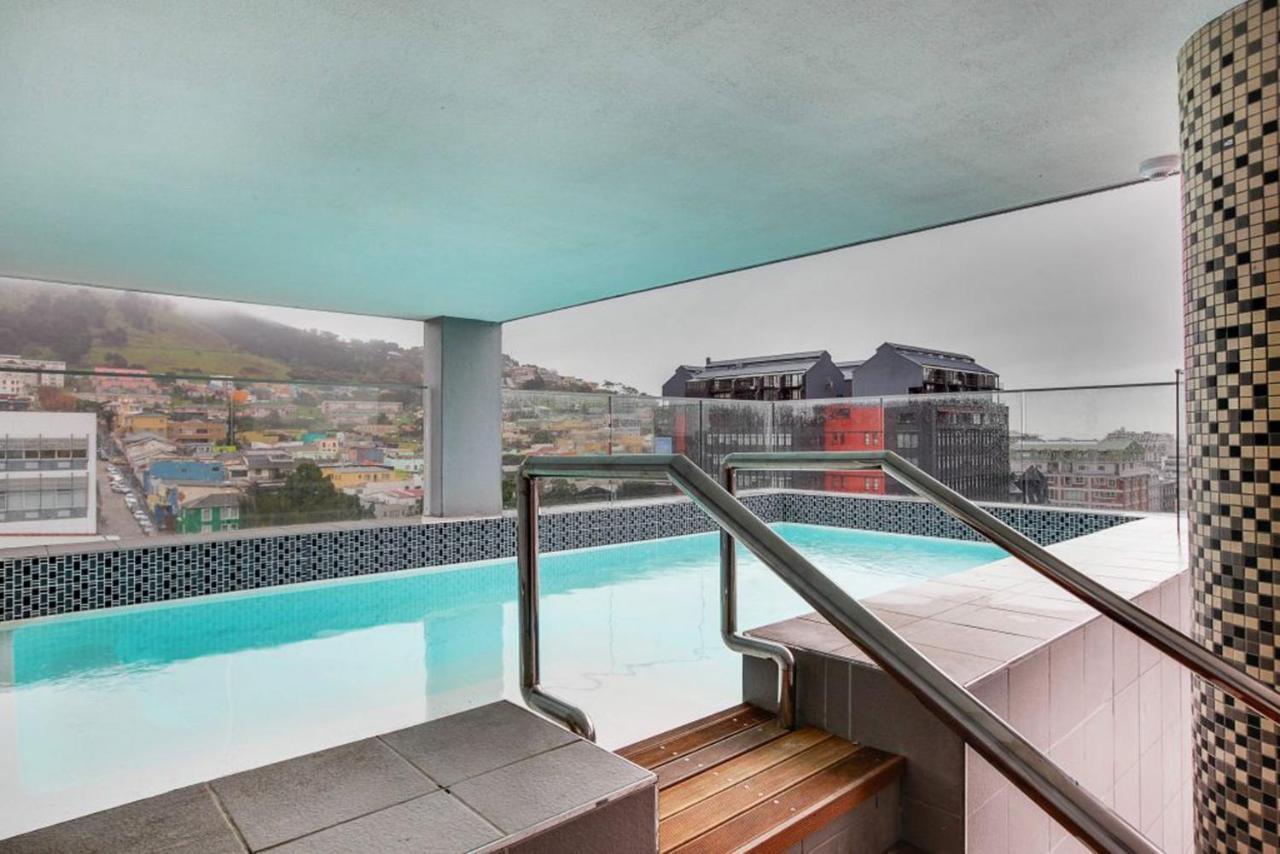 Backup-Powered Luxury Ny City Apartment At Table Mountain Kaapstad Buitenkant foto